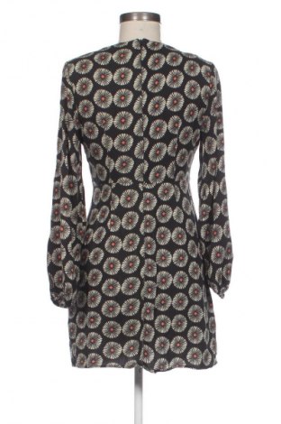 Šaty  Pull&Bear, Veľkosť L, Farba Viacfarebná, Cena  19,93 €