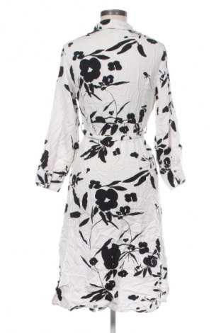 Kleid Reserved, Größe M, Farbe Mehrfarbig, Preis € 20,99