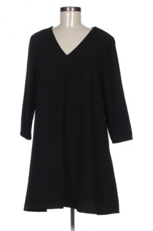 Kleid Reserved, Größe S, Farbe Schwarz, Preis € 19,95