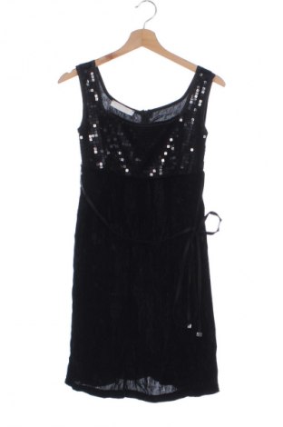 Ruha Rinascimento, Méret S, Szín Fekete, Ár 11 890 Ft