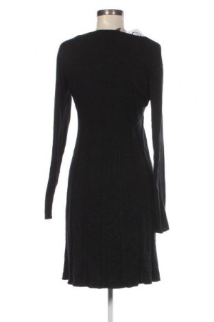 Šaty  S.Oliver, Velikost M, Barva Černá, Cena  709,00 Kč