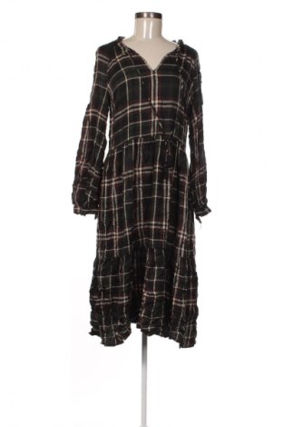 Рокля S.Oliver, Размер M, Цвят Многоцветен, Цена 9,71 €