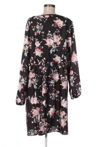 Kleid SHEIN, Größe 4XL, Farbe Mehrfarbig, Preis € 19,95