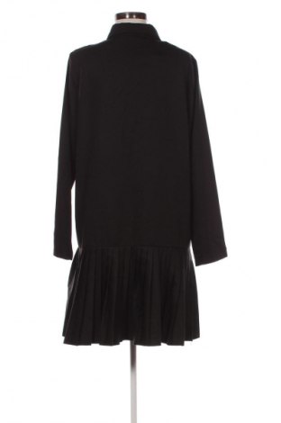 Φόρεμα SHEIN, Μέγεθος XL, Χρώμα Μαύρο, Τιμή 20,00 €