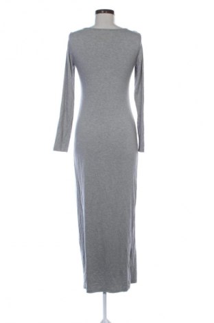 Рокля SHEIN, Размер M, Цвят Сив, Цена 37,40 €