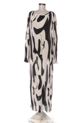 Φόρεμα SHEIN, Μέγεθος XXL, Χρώμα Πολύχρωμο, Τιμή 20,00 €