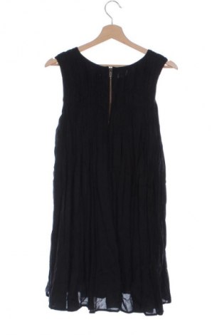 Ruha Saint Tropez, Méret M, Szín Fekete, Ár 10 331 Ft