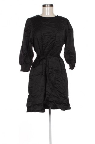 Ruha Selected Femme, Méret M, Szín Fekete, Ár 5 019 Ft