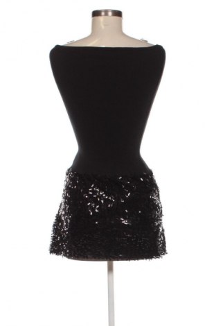 Ruha Sisley, Méret S, Szín Fekete, Ár 7 119 Ft