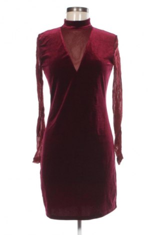 Kleid Sisters Point, Größe S, Farbe Rot, Preis 10,99 €