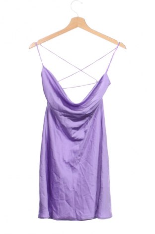 Kleid Stradivarius, Größe XS, Farbe Lila, Preis 19,94 €