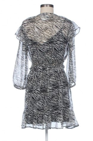 Ruha Stradivarius, Méret L, Szín Sokszínű, Ár 8 339 Ft