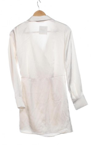 Kleid Stradivarius, Größe S, Farbe Ecru, Preis 19,94 €