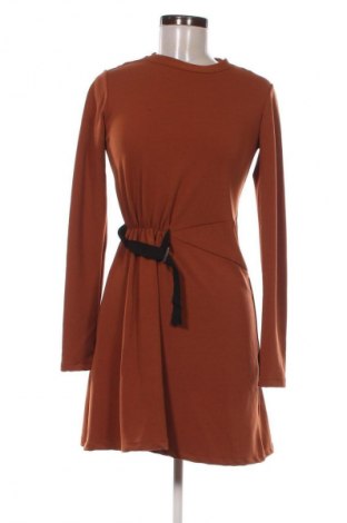 Ruha Stradivarius, Méret S, Szín Barna, Ár 13 079 Ft