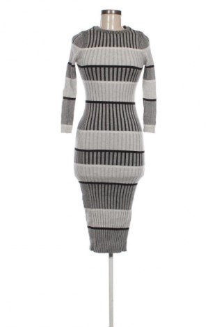 Kleid Stradivarius, Größe S, Farbe Mehrfarbig, Preis € 9,99