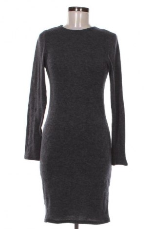 Šaty  Styleboom, Veľkosť XL, Farba Sivá, Cena  20,00 €