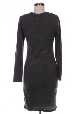 Šaty  Styleboom, Veľkosť XL, Farba Sivá, Cena  20,00 €