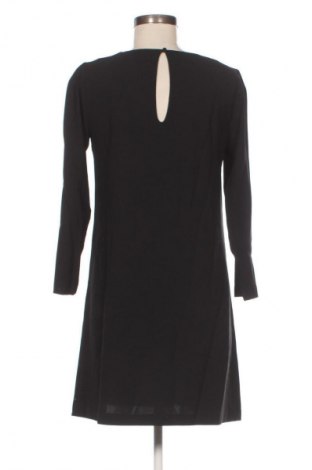 Ruha Suoli, Méret M, Szín Fekete, Ár 27 273 Ft