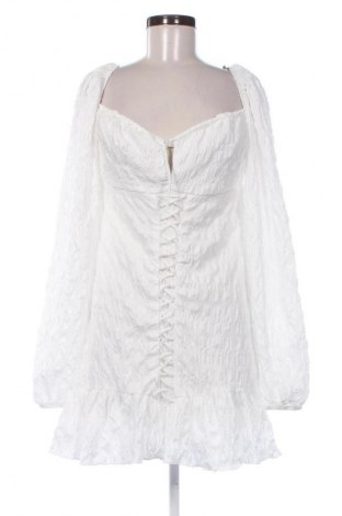 Kleid Trendyol, Größe L, Farbe Weiß, Preis € 26,18