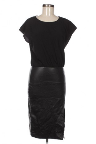 Ruha Twister, Méret S, Szín Fekete, Ár 4 619 Ft