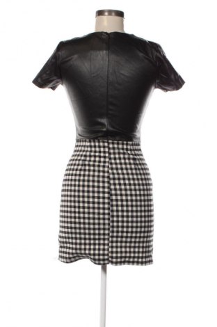 Šaty  Unbranded, Velikost S, Barva Vícebarevné, Cena  565,00 Kč