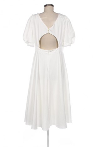 Ruha Unbranded, Méret XXL, Szín Fehér, Ár 8 244 Ft