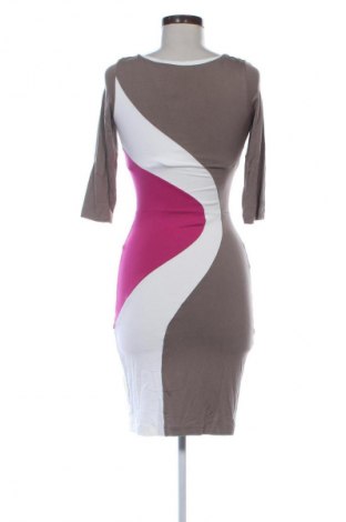 Рокля Unbranded, Размер M, Цвят Многоцветен, Цена 19,94 €