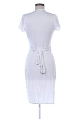 Kleid Unbranded, Größe M, Farbe Weiß, Preis € 20,00