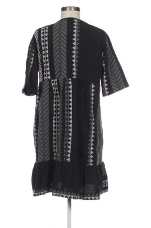 Kleid Unbranded, Größe M, Farbe Mehrfarbig, Preis € 19,95