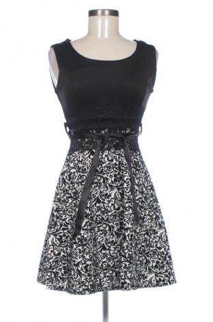 Рокля Unbranded, Размер XS, Цвят Многоцветен, Цена 32,90 €