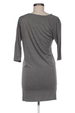 Kleid Unbranded, Größe S, Farbe Grau, Preis 31,73 €