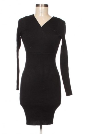 Ruha Unbranded, Méret M, Szín Fekete, Ár 3 819 Ft