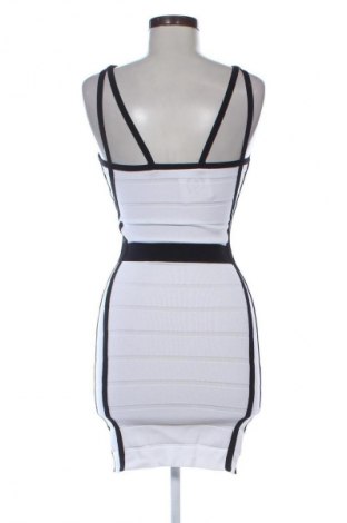 Рокля Unbranded, Размер XS, Цвят Бял, Цена 19,94 €