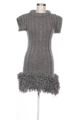 Рокля United Colors Of Benetton, Размер L, Цвят Сив, Цена 24,55 €