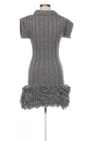 Рокля United Colors Of Benetton, Размер L, Цвят Сив, Цена 24,55 €