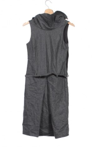 Šaty  United Colors Of Benetton, Velikost XS, Barva Šedá, Cena  539,00 Kč