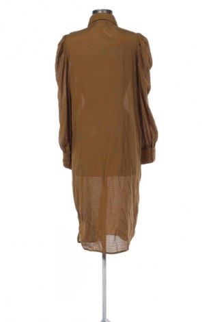 Ruha VILA, Méret M, Szín Barna, Ár 7 025 Ft