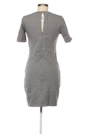 Kleid VILA, Größe M, Farbe Grau, Preis € 8,99