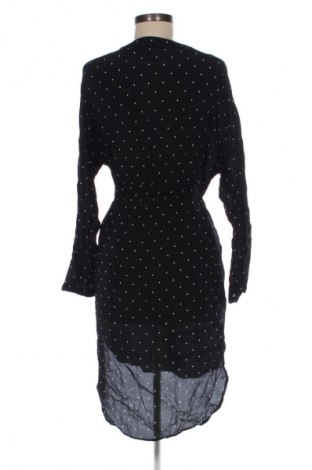 Kleid Vero Moda, Größe L, Farbe Schwarz, Preis 12,15 €