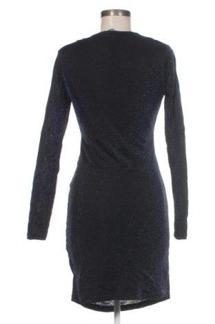 Рокля Vero Moda, Размер M, Цвят Многоцветен, Цена 6,13 €