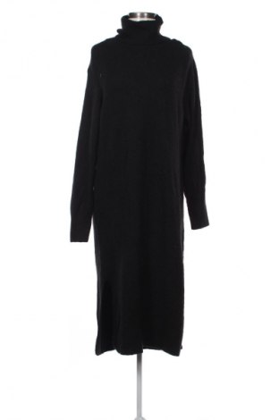 Šaty  Vero Moda, Velikost S, Barva Černá, Cena  939,00 Kč