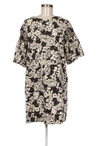 Рокля Weekend Max Mara, Размер M, Цвят Многоцветен, Цена 74,13 €