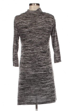 Φόρεμα Yfl Reserved, Μέγεθος M, Χρώμα Πολύχρωμο, Τιμή 20,00 €