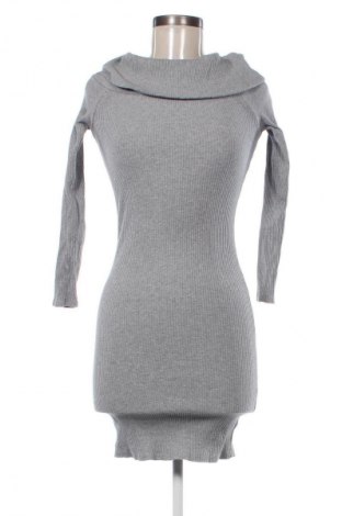 Kleid Yfl Reserved, Größe S, Farbe Grau, Preis 19,93 €