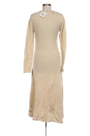 Рокля Zara, Размер M, Цвят Екрю, Цена 17,38 €