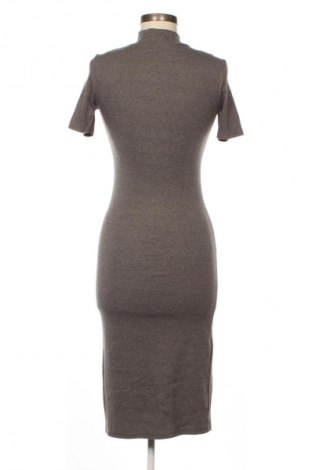 Рокля Zara, Размер S, Цвят Сив, Цена 11,75 €