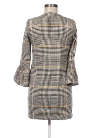 Kleid Zara, Größe XS, Farbe Mehrfarbig, Preis € 12,99