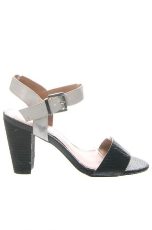 Sandály Next, Velikost 39, Barva Černá, Cena  999,00 Kč