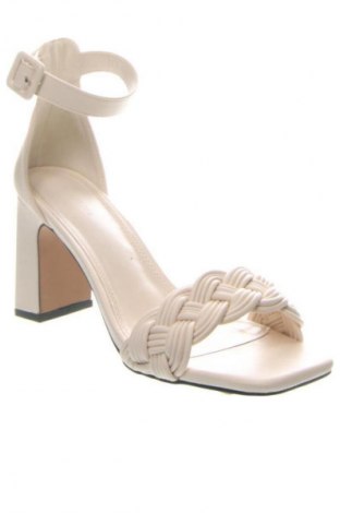 Sandály Reserved, Velikost 36, Barva Krémová, Cena  737,00 Kč