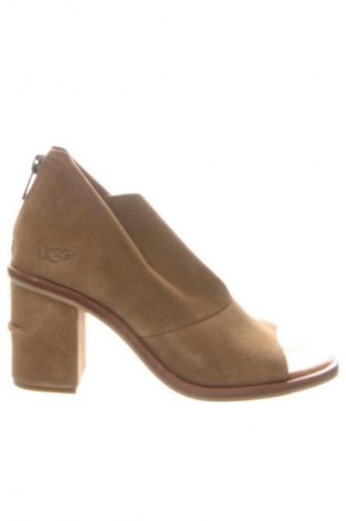 Sandály UGG Australia, Velikost 36, Barva Hnědá, Cena  2 211,00 Kč